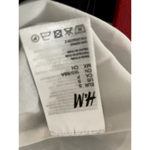 H&M long sleeve dress SZ small in tonal floral pattern - Picture 8 of 8